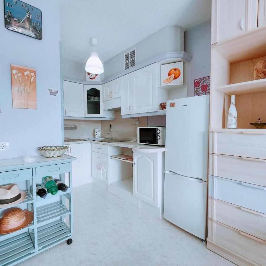 Estudio Colette En Primera Linea De La Playa Los Cristianos  Zewnętrze zdjęcie